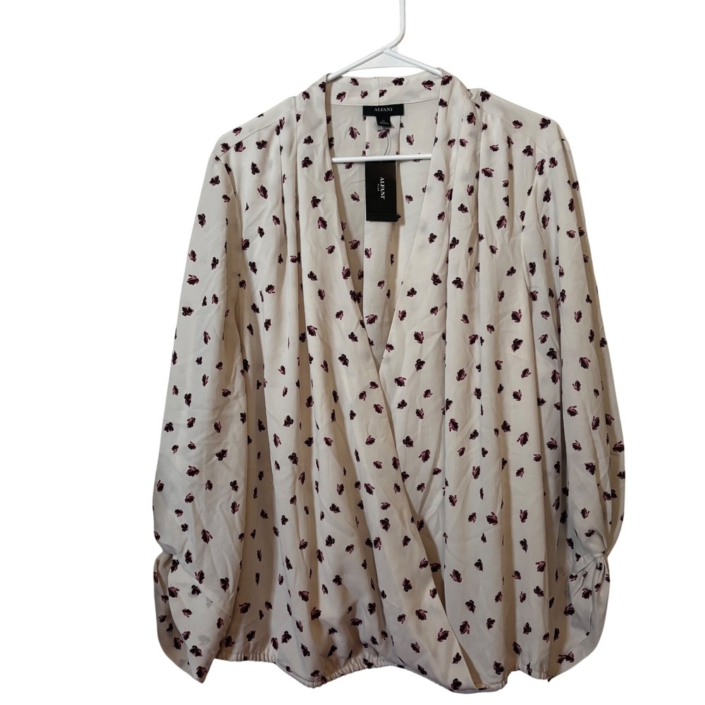 Alfani Women's Blouse 3X NWT‎ Romantic Holiday Floral Print Draped Cream